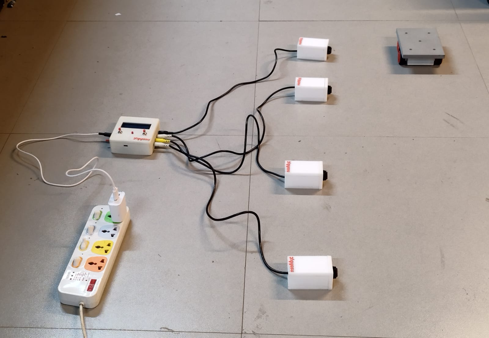 Uniform Speed: UM car and sensors