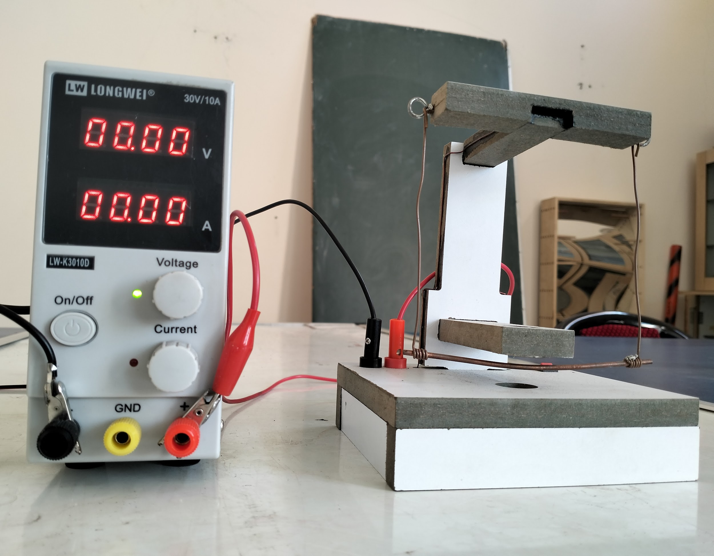 Magnetic Swing with Opposite polarity